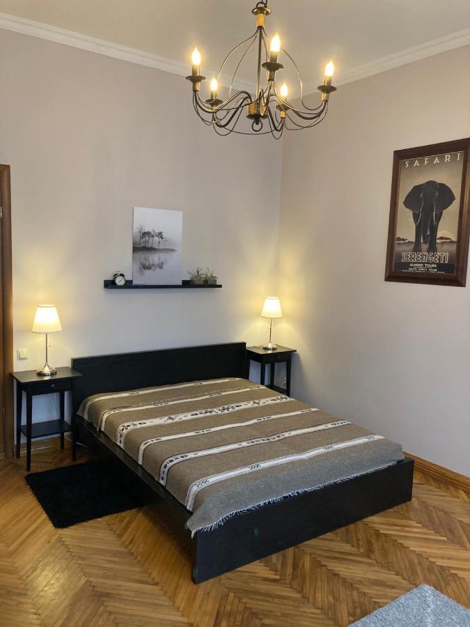 Квартира В Центрі Тернополя Ternopil Ngoại thất bức ảnh